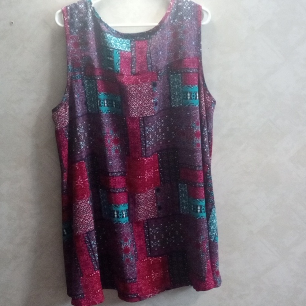Shirt - Picture 2 of 2